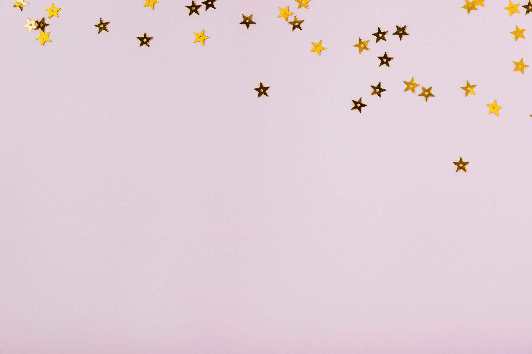 Discover how to overcome perfectionism, perfectionism signs, perfectionist habits and how to stop perfectionism. In our article you'll find simple tips and tricks to help you change your life.