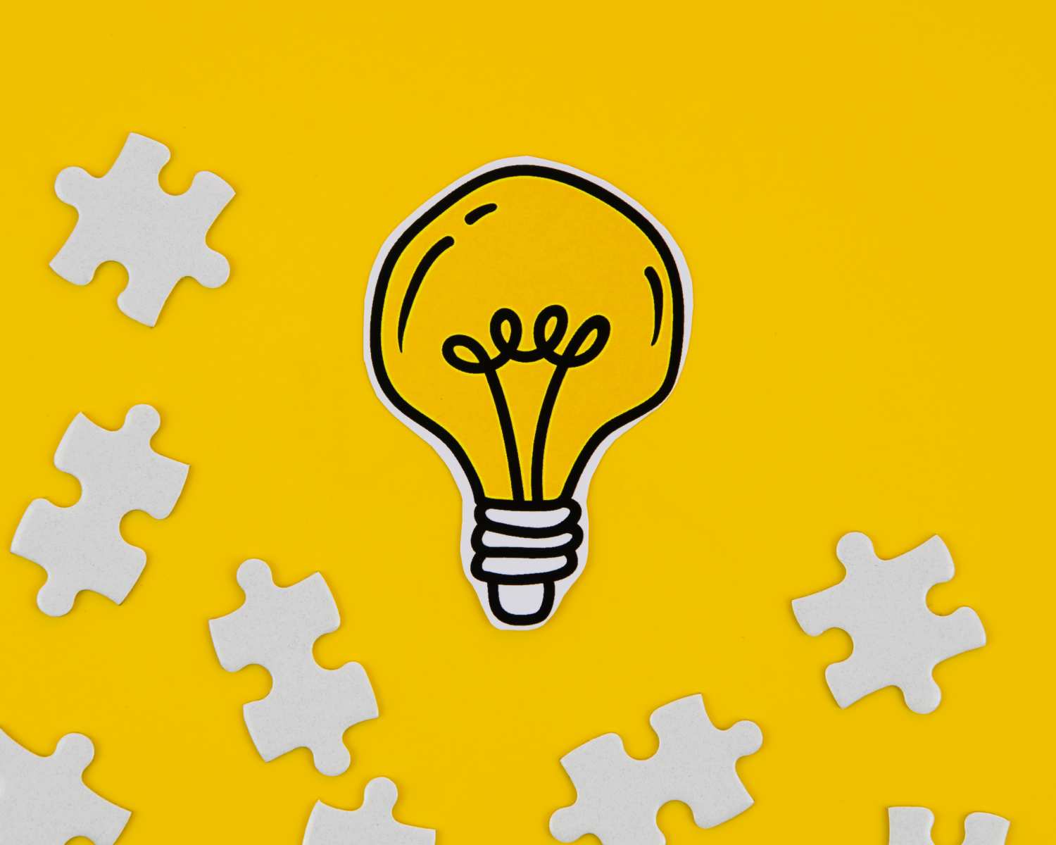 How to close the gap between who you are and who you're becoming - questions to ask your future self to help you connect with your future self and think like your future self