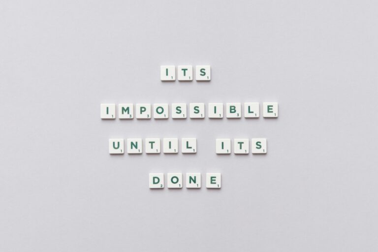 Learn how to stop all-or-nothing thinking, perfectionism procrastination and develop productivity mindset.
