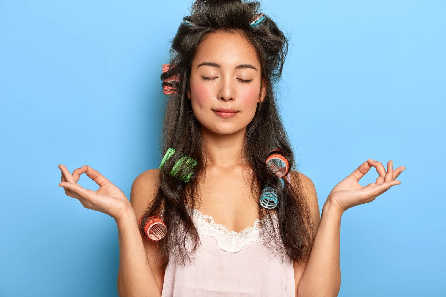 Self-care for busy people learn how to do quick self-care and simple self-care habits so you don't get overwhelmed.