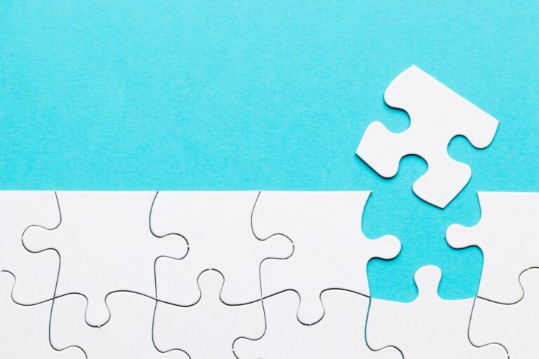 How does self-respect even look like? How to build self-respect? Which self-respect habits and self-respect exercises are the best? Learn all and more in our article.